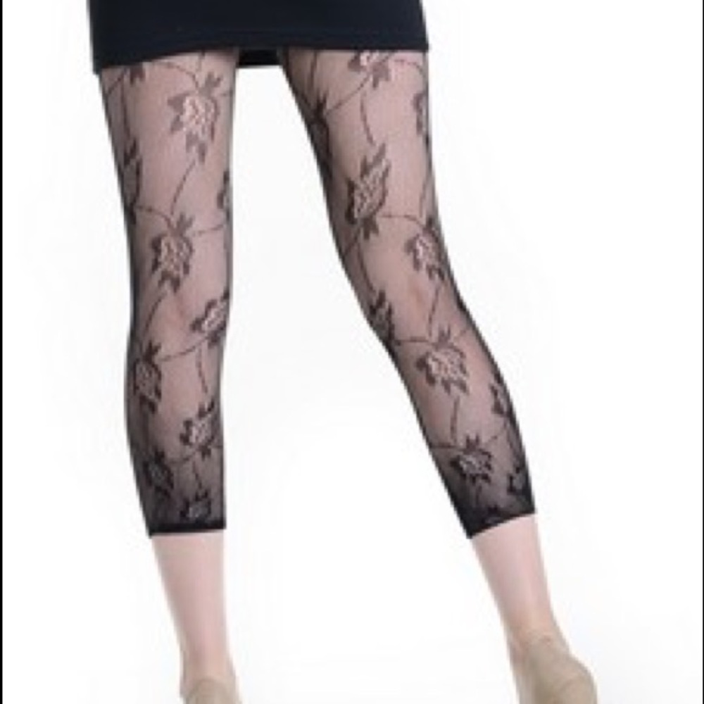 Yelete Flower Buds  Footless Capri Tights